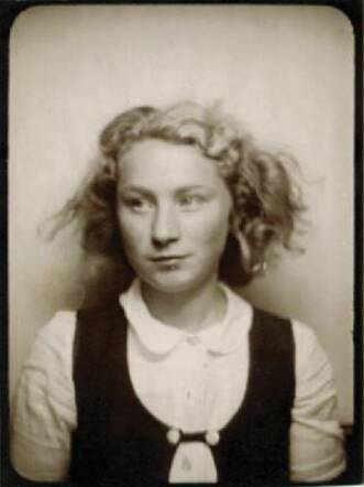 Rachel Stokvisch 1940 Felixarchief.JPG
