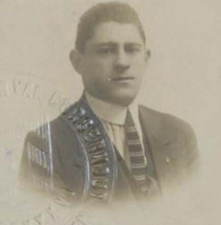 Arnold van Praag 1925 Felixarchief.JPG