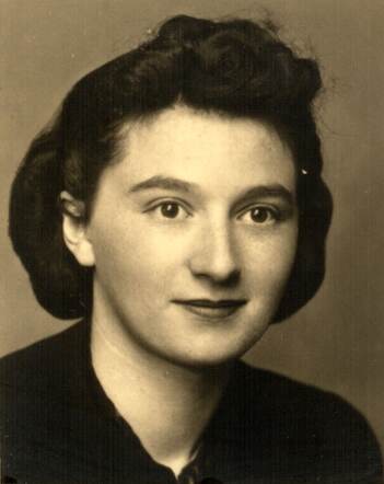 Adela van Weezel.jpg