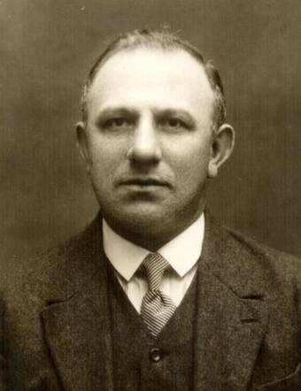 Abraham Hartog.jpg
