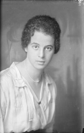 Clara Rosa Levenbach-Fontijn.jpg