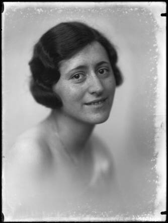 Henriette Lezer-Fischel.jpg