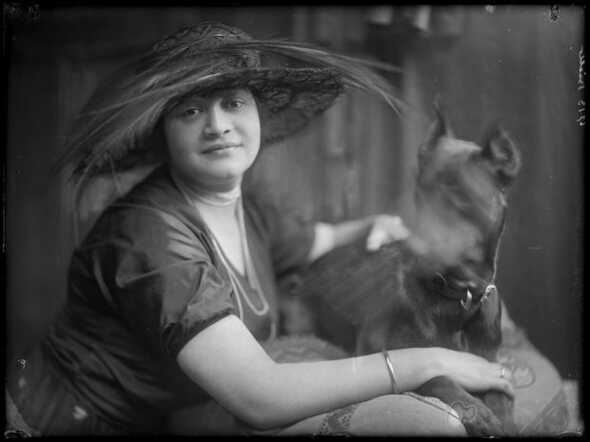 Jeannette Johanna Biallosterski-Joosten, 1920.jpg
