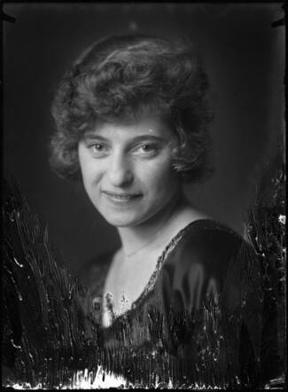 Johanna Hendrika Allemans Hartog.jpg