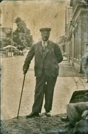 Abraham Berg.jpg