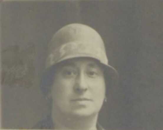 Naatje Vigevino 1929 Felixarchief.JPG