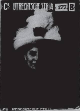 Esther Lessing 1924 Felixarchief.JPG