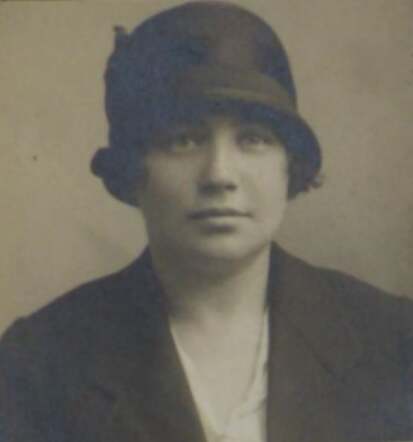 Henriette de Hond 1927 Felixarchief.JPG