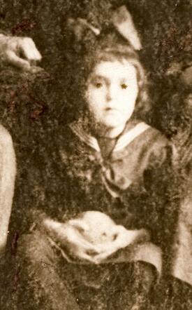 Celine - c 1919-20.jpg