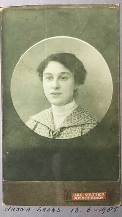 Hanna Buter-Arons