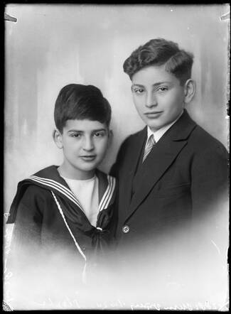 Julius Egon en Herbert Stern.jpg