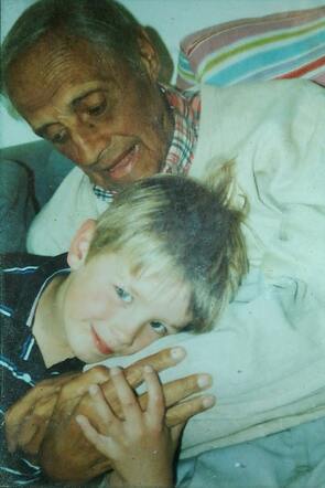 Alfred Marcel Jacobs with his grand son David Bastiaan Jacobs (Rotterdam 2001) 
