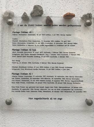 Plaquette.jpg
