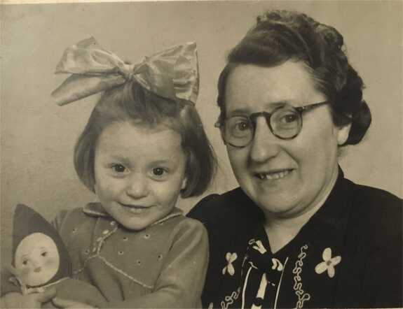 Esther Korper1.jpg