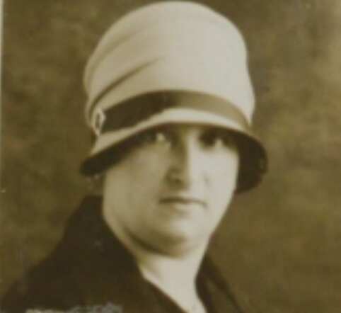 Saartje Croonenberg 1927 Felixarchief.JPG