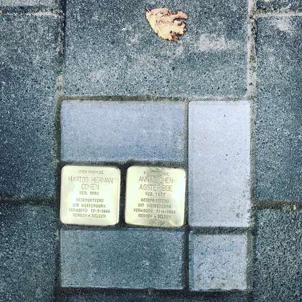 stolpersteinen.jpg