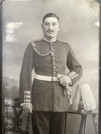 Leo  Daniel