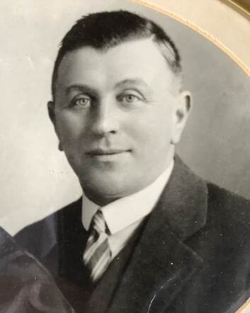 Jakob Scheuer, Sinzenichz, Germany, 1925