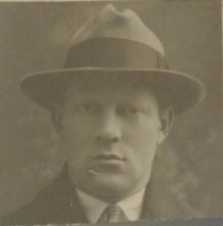 Salomon Arpels 1928 Felixarchief.JPG