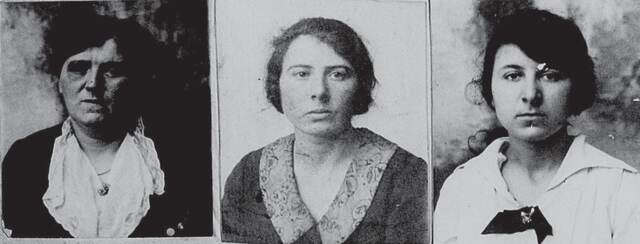 Sophia Boom Zonligt met haar dochter 1921 Felixarchief.JPG