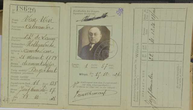994#4200_006 Alexander van Win - identiteitskaart 1926.tif