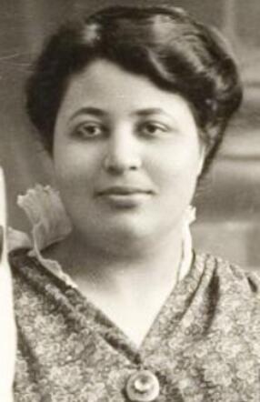 Emma Simons