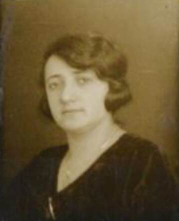 Jetje Batavier 1923 Felixarchief.JPG