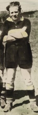 Voetbalelftal De Ooivevaars Den Haag 1939-1940 - Joël Opdenberg.png