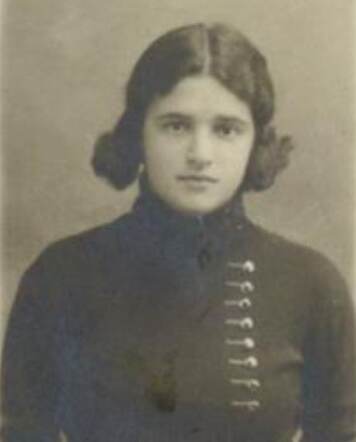 Elisabeth Bed 1935 Felixarchief.JPG
