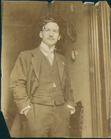 Georges Cahnter ca 1920 - JHM.png