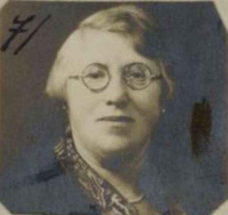 Rachel van Furth 1929 Felixarchief.JPG