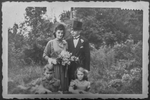 Trouwfoto van Betty Davids en haar echtgenoot Salomon (Sally) Kaufmann.