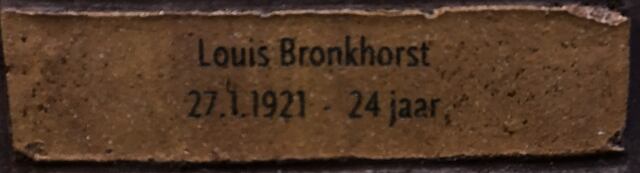Bronkhorst Louis steen.jpg