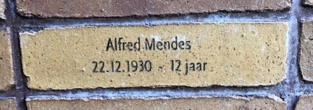 Alfred Mendes.jpg