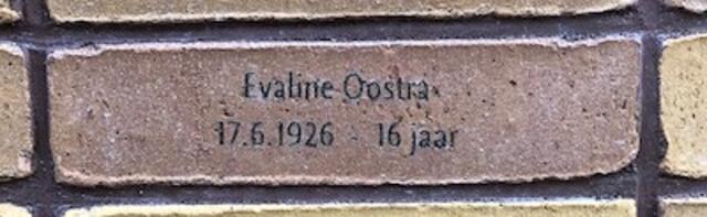 Evaline Oostra.jpg