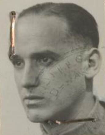 David Bernard van Gelder 1945.JPG