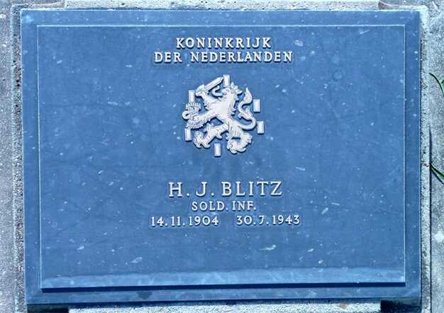 Graf henri Joseph Blitz Thailand.jpg