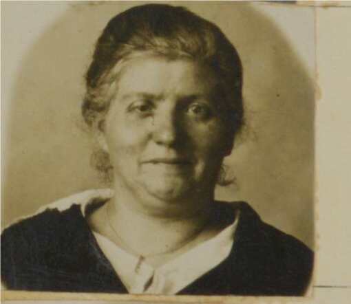 Rachel Content Speelman 1922 Felixarchief.png