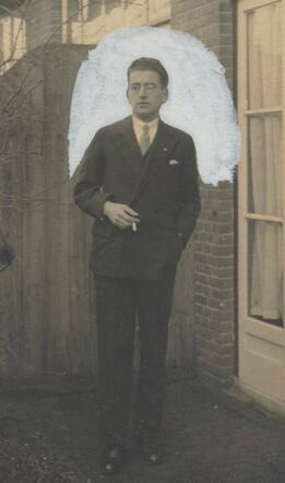 Eliezer Ziekenoppasser.jpg