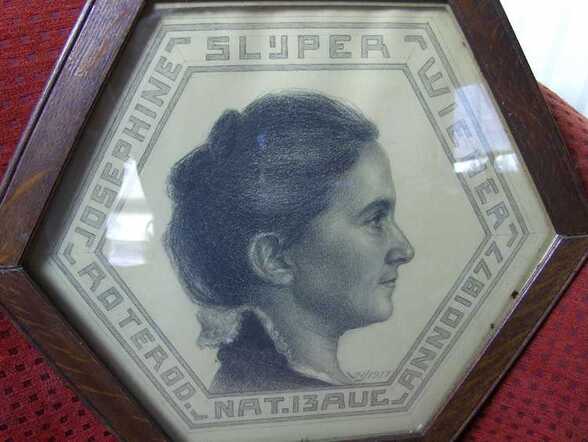 Tekening Josephine Slijper-Wiener, moeder van Salomon t.g.v benoeming van haar man tot Ridder in de Orde van Oranje Nassau.jpg
