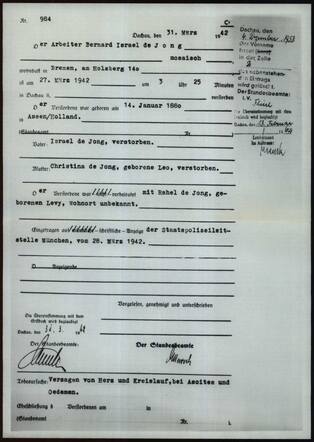 Overlijdensverklaring Dachau Bernard de Jong 14jan1880.jpg
