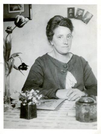 Sientje Barnstijn-van den Berg