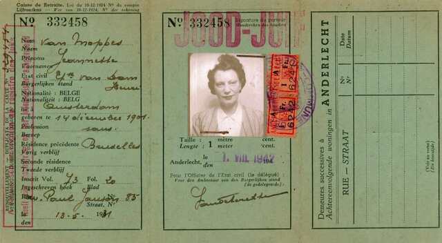 Jeannette van Dam, ID card
