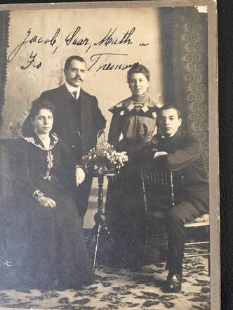 Jacob Roos en Mathilde Theman, (Rebecca Roos Levi (Lou) Wijler?)