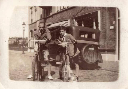 Haarlem jaren'30 Moop rechts.jpg