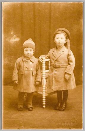 Bernard Jacob Wolff en Martin Daan Wolff.