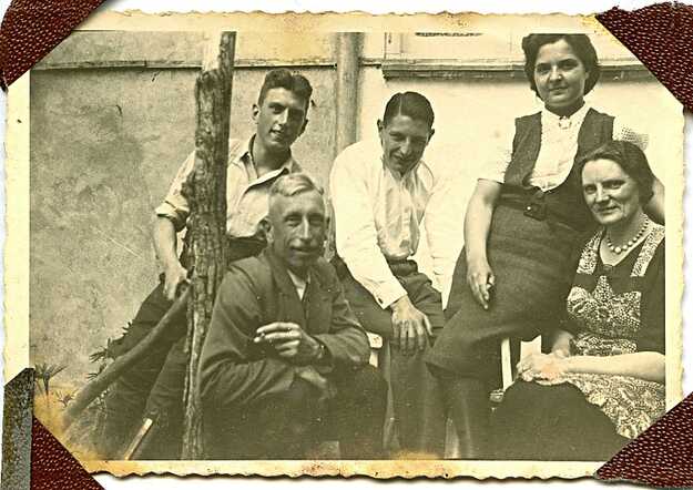 fam.Vrieling en Eva Gunter