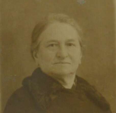 Esther Vigevino 1935 Felixarchief.JPG