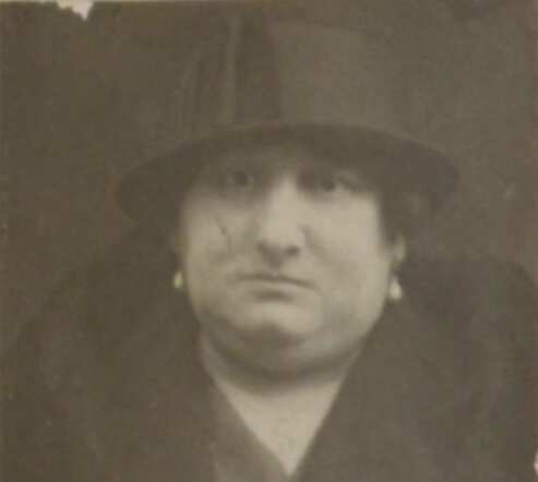 Mina Jolis 1927 Felixarchief.JPG