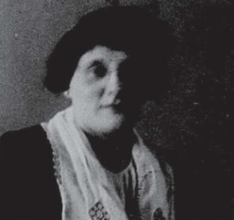 Susanna Blitz b. 1894 c. 1920.png